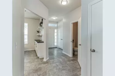 18712 Imperial Eagle Lane, Elgin, TX 78621 - Photo 15