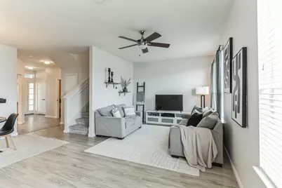 18712 Imperial Eagle Lane, Elgin, TX 78621 - Photo 5