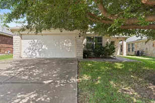 1005 Blackburn Pl, Round Rock, TX 78665 - Photo 1