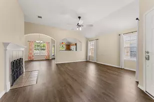 1005 Blackburn Pl, Round Rock, TX 78665 - Photo 7