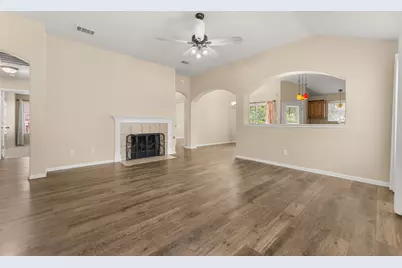 1005 Blackburn Place, Round Rock, TX 78665 - Photo 7
