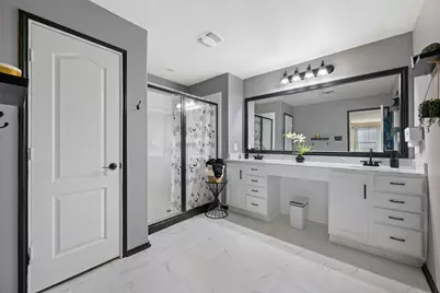 316 Carrington Street, Hutto, TX 78634 - Photo 25