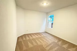 221 Carmello, Kyle, TX 78640 - Photo 5