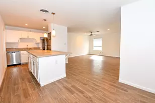 7605 Carriage Dr, Austin, TX 78752 - Photo 3