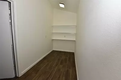 7605 Carriage Drive, Austin, TX 78752 - Photo 19