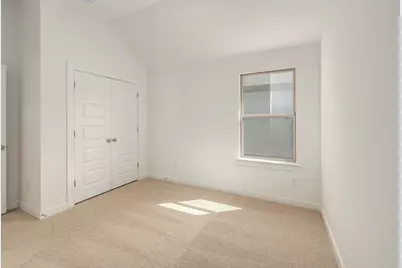 105 Malibu, Hutto, TX 78634 - Photo 19