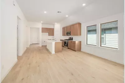 105 Malibu, Hutto, TX 78634 - Photo 7