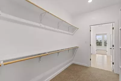 533 Bloomington Loop, Hutto, TX 78634 - Photo 17