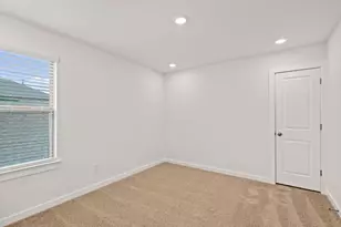 533 Bloomington Loop, Hutto, TX 78634 - Photo 21