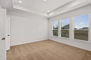 533 Bloomington Loop, Hutto, TX 78634 - Photo 11