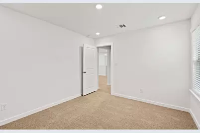 533 Bloomington Loop, Hutto, TX 78634 - Photo 27