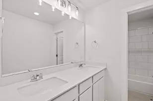 533 Bloomington Loop, Hutto, TX 78634 - Photo 25