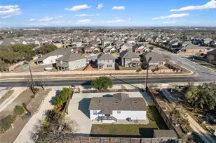 624 S Old Stagecoach Rd, Kyle, TX 78640 - Photo 35