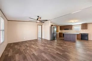 624 S Old Stagecoach Rd, Kyle, TX 78640 - Photo 7