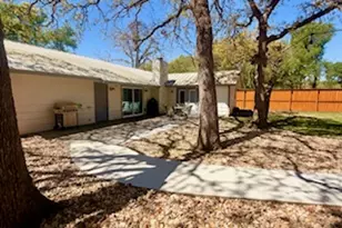 9205 Robins Nest Ln, Austin, TX 78729 - Photo 21