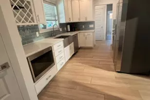 9205 Robins Nest Ln, Austin, TX 78729 - Photo 11