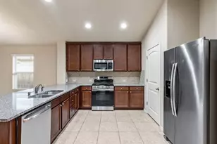 180 Fletcher Bend, Buda, TX 78610 - Photo 5