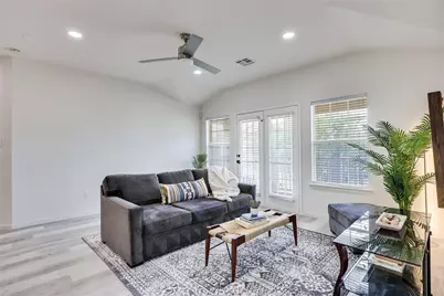 1900 Scofield Ridge Parkway #501, Austin, TX 78727 - Photo 7