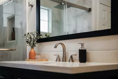 1900 Scofield Ridge Parkway #501, Austin, TX 78727 - Photo 17