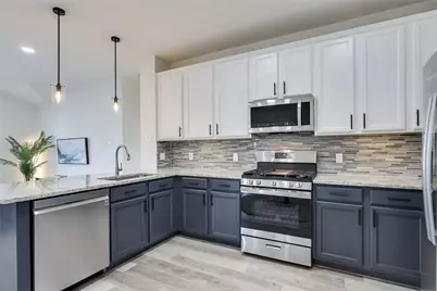 1900 Scofield Ridge Parkway #501, Austin, TX 78727 - Photo 9