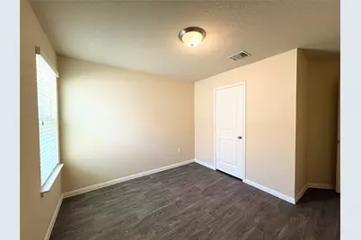 10617 Menominee Falls Drive, Austin, TX 78754 - Photo 7