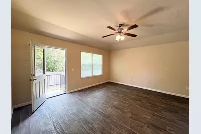 10617 Menominee Falls Drive, Austin, TX 78754 - Photo 13