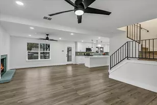 2704 Loyola Ln, Austin, TX 78723 - Photo 7