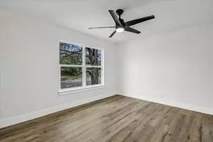 2704 Loyola Ln, Austin, TX 78723 - Photo 15