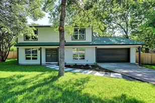 2704 Loyola Ln, Austin, TX 78723 - Photo 3