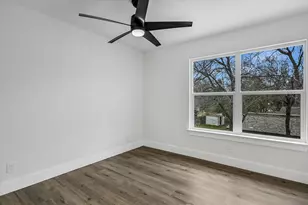 2704 Loyola Ln, Austin, TX 78723 - Photo 19