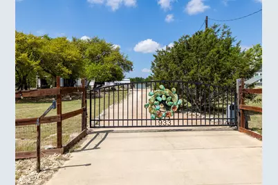 933 Beauchamp Road, Dripping Springs, TX 78620 - Photo 3