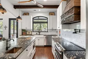 933 Beauchamp Rd, Dripping Springs, TX 78620 - Photo 13