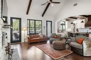 933 Beauchamp Rd, Dripping Springs, TX 78620 - Photo 7