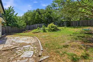 8400 Spring Valley Dr, Austin, TX 78736 - Photo 29