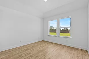 127 Union Pacific Dr, Cedar Creek, TX 78612 - Photo 13