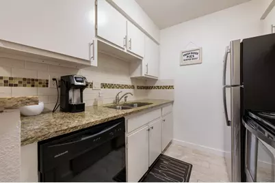 304 E 34th Street, Austin, TX 78705 - Photo 7
