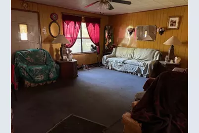 413 SW 1st Street, Waelder, TX 78959 - Photo 7