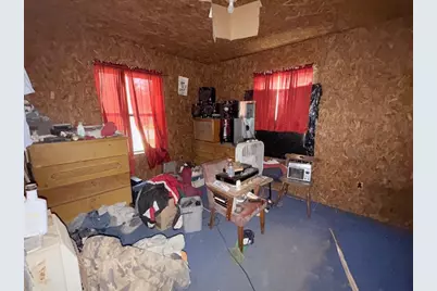 413 SW 1st Street, Waelder, TX 78959 - Photo 11