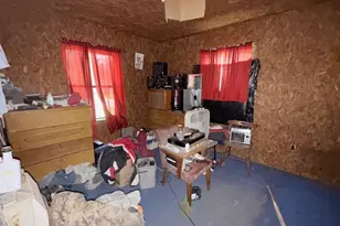 413 SW 1st St, Waelder, TX 78959 - Photo 11