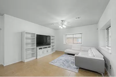 17804 Linkhill Drive, Dripping Springs, TX 78620 - Photo 9