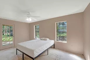 8015 Ozark Dr, San Marcos, TX 78666 - Photo 9