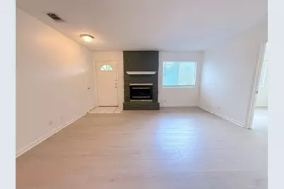 9900 Hundred Oaks Circle #A, Austin, TX 78750 - Photo 5