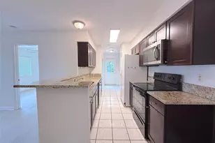 9900 Hundred Oaks Cir, Austin, TX 78750 - Photo 9