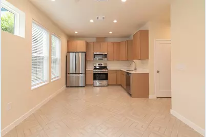 1012 W Milton Street #B, Austin, TX 78704 - Photo 3