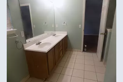 209 Crystal Knoll Boulevard, Georgetown, TX 78626 - Photo 13