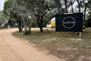 25404 Cove Dr, Spicewood, TX 78669 - Photo 23
