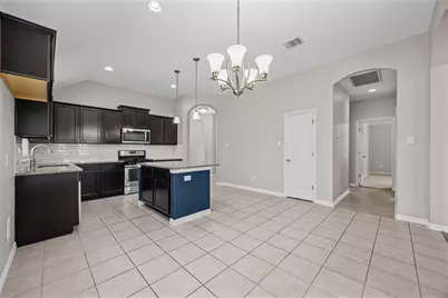 309 Willow City Valley, Buda, TX 78610 - Photo 5