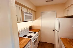 3529 N Hills Dr, Austin, TX 78731 - Photo 3