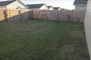 5910 Antonio Pl, Seguin, TX 78155 - Photo 13