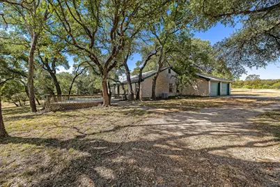 305 Hidden Oaks Lane, Liberty Hill, TX 78642 - Photo 3